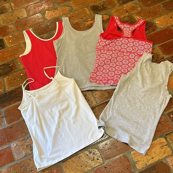 5 workout top bundle size M - Picture 7 of 7